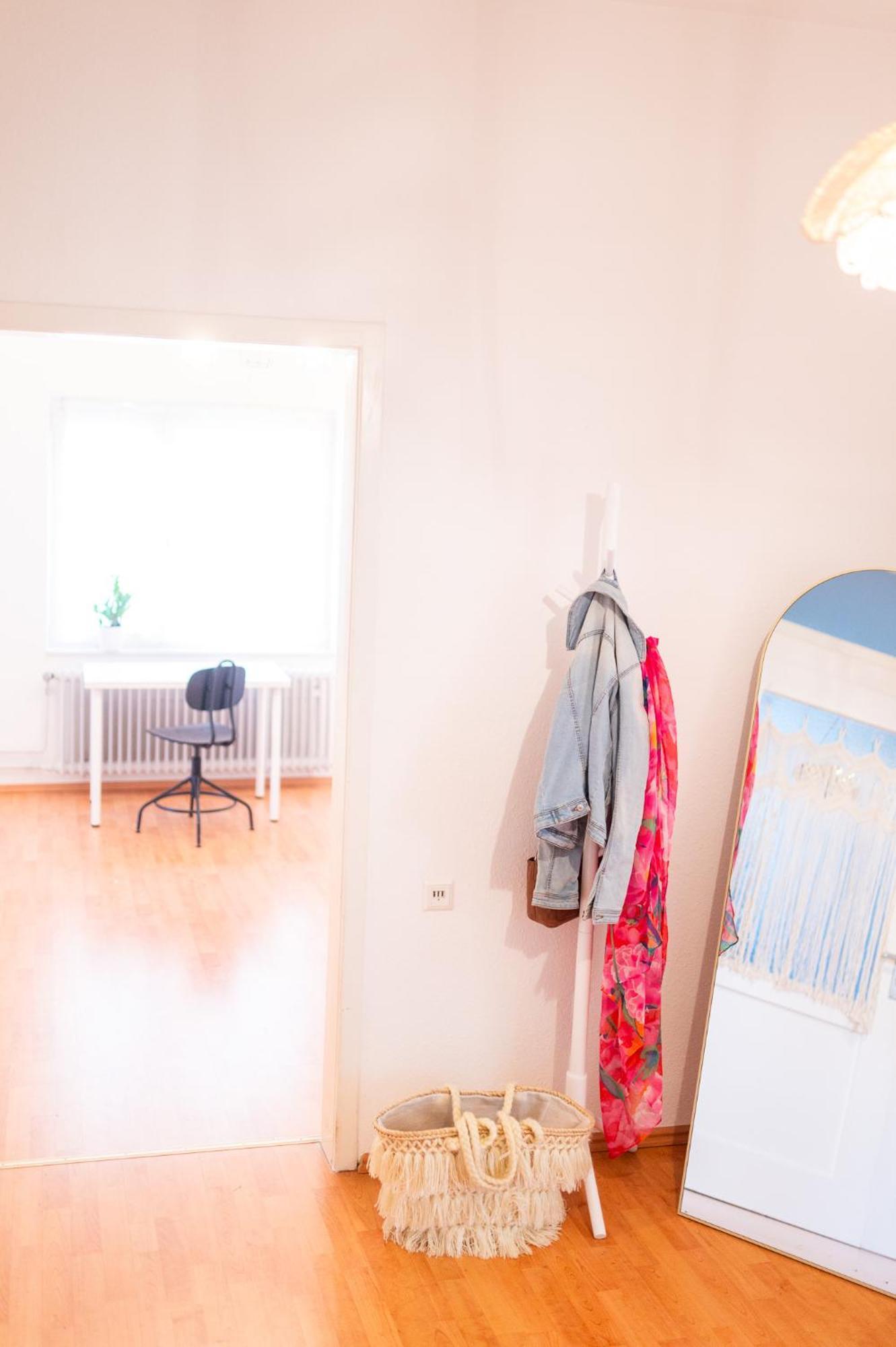 Stilvoll Und Gemuetlich - Wohnen Mit Flair Apartment Албщат Екстериор снимка